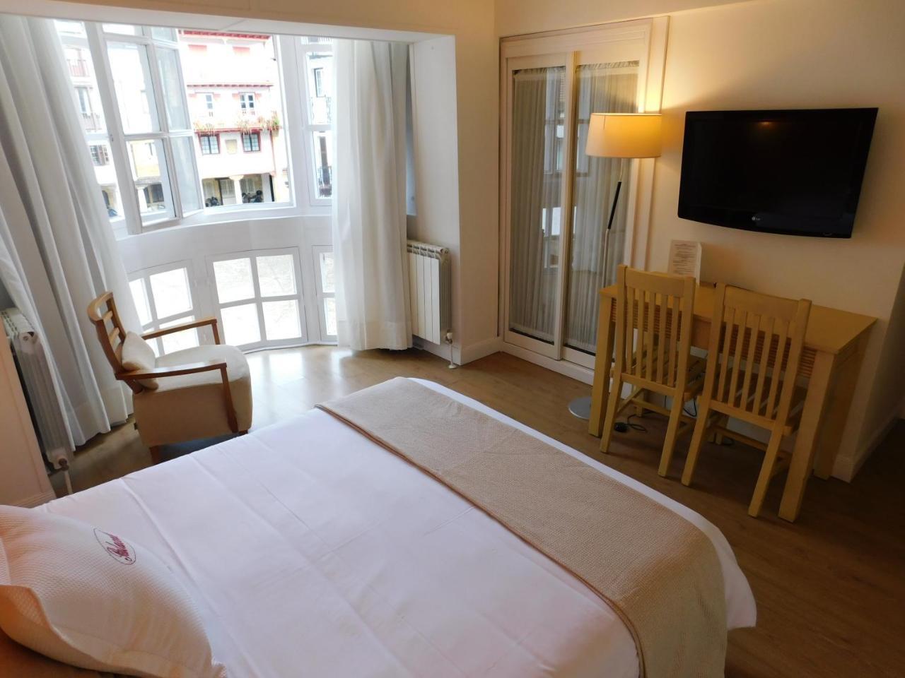 Hotel Palacete Hondarribia Exteriör bild